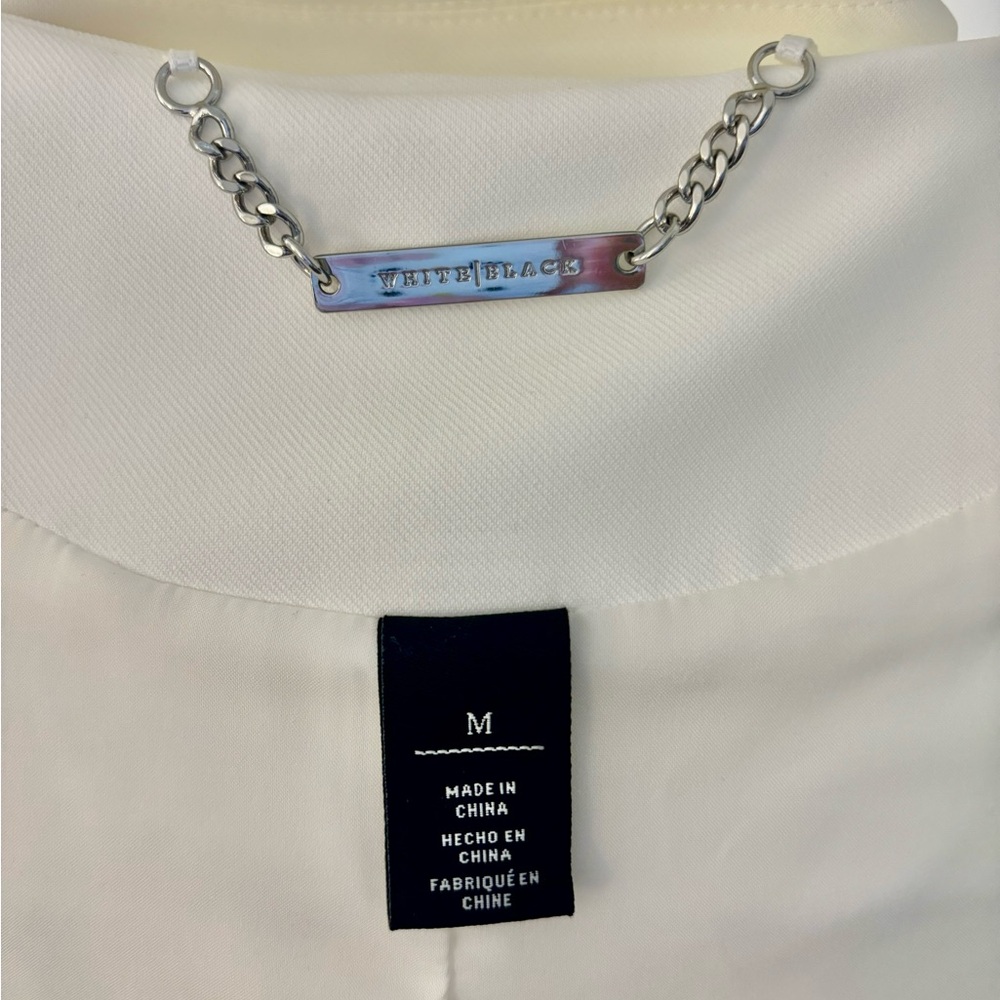 White House Black Market, Winter White/White/OffWhite Long Blazer w/ Belt - Picture 3 of 3